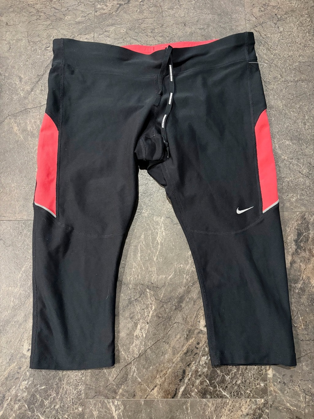 Nike Dri-FIT Women’s Capri Pants Black/Hot Pink Drawstring Zip Pocket Size L